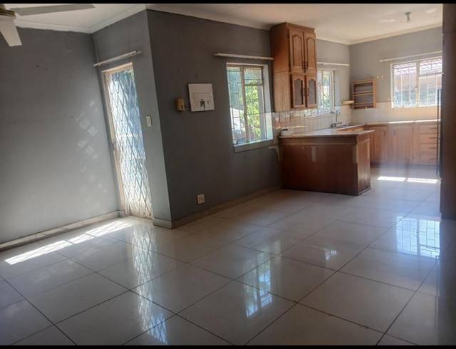 3 BEDROOM PROPERTY TO RENT IN AMANDASIG